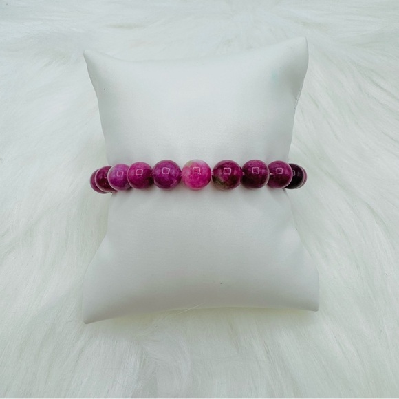 Raspberry melon Beaded Bracelet - Picture 2 of 5